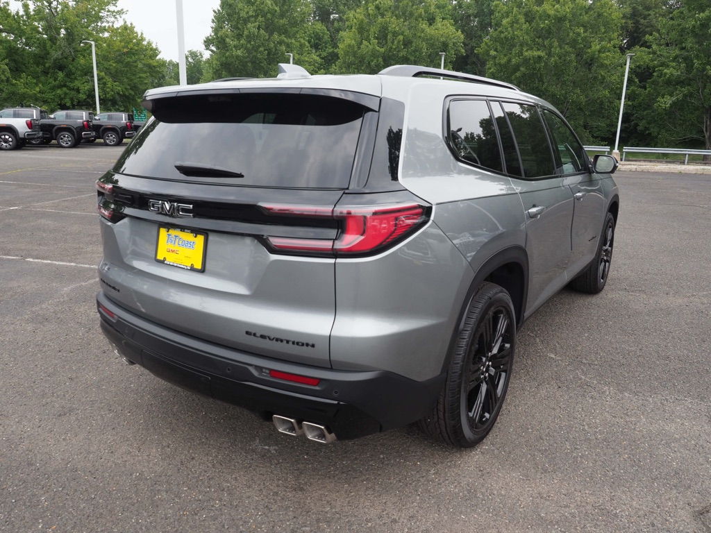New 2026 Sterling Metallic GMC Elevation image 7