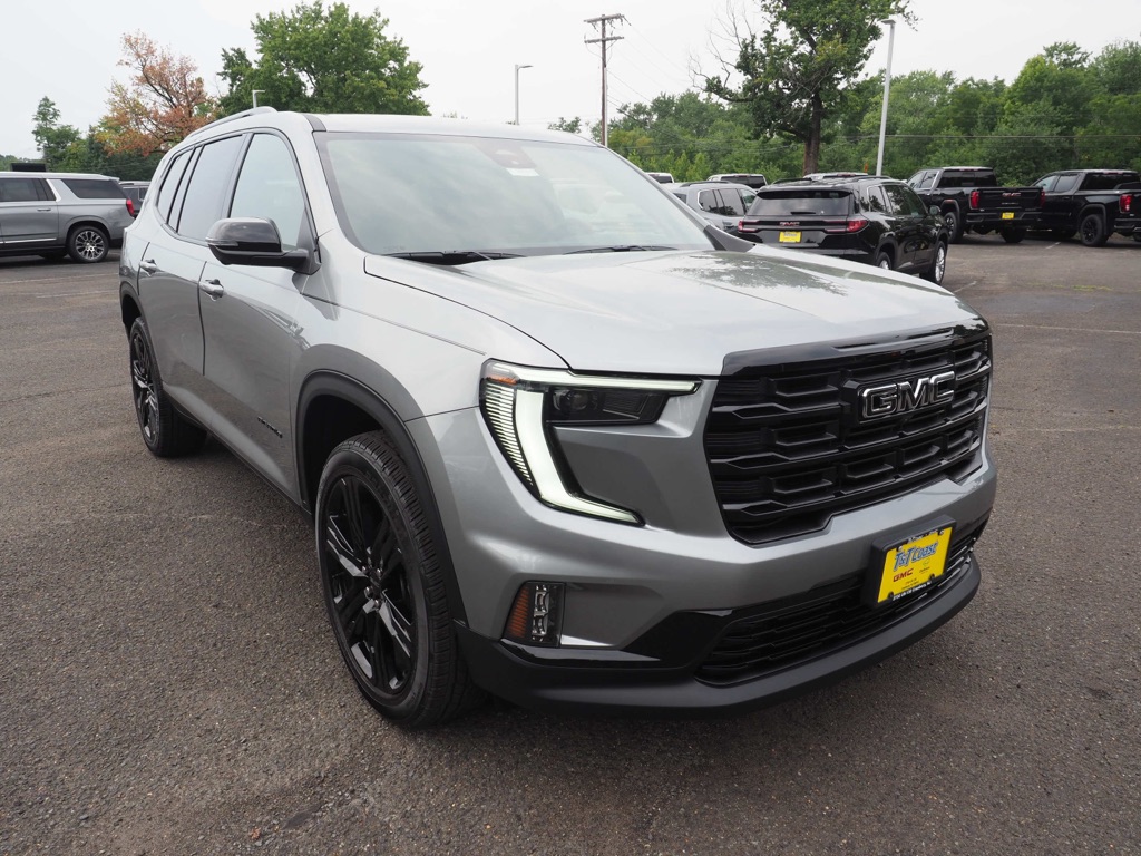 New 2026 Sterling Metallic GMC Elevation image 4