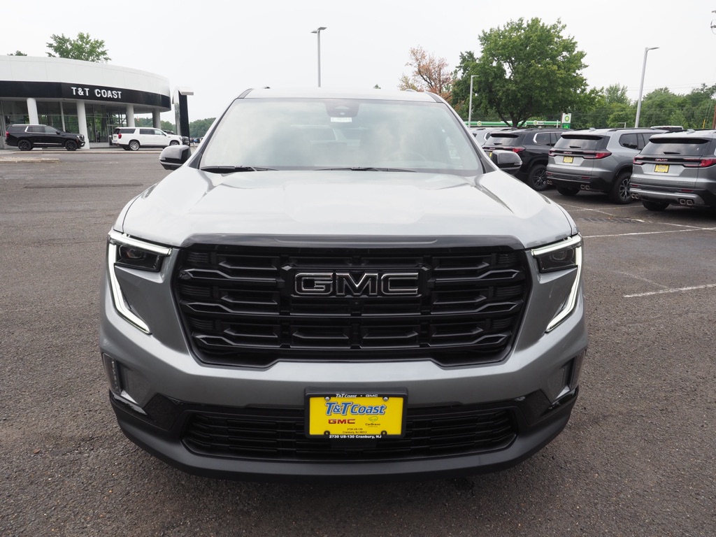 New 2026 Sterling Metallic GMC Elevation image 3