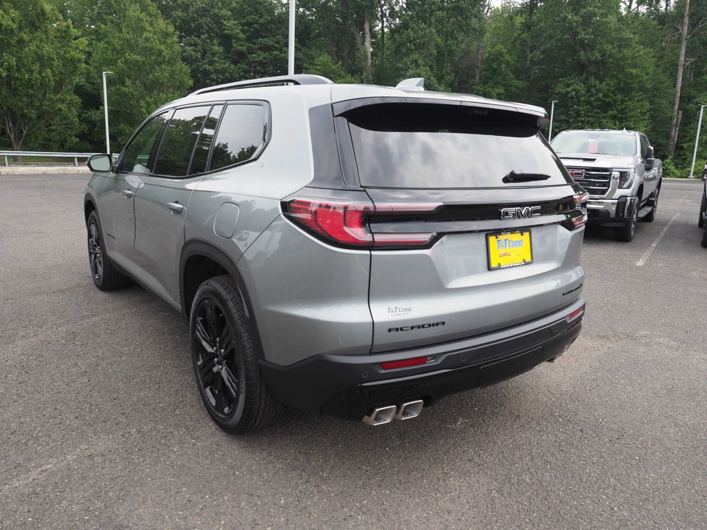 New 2026 Sterling Metallic GMC Elevation image 9