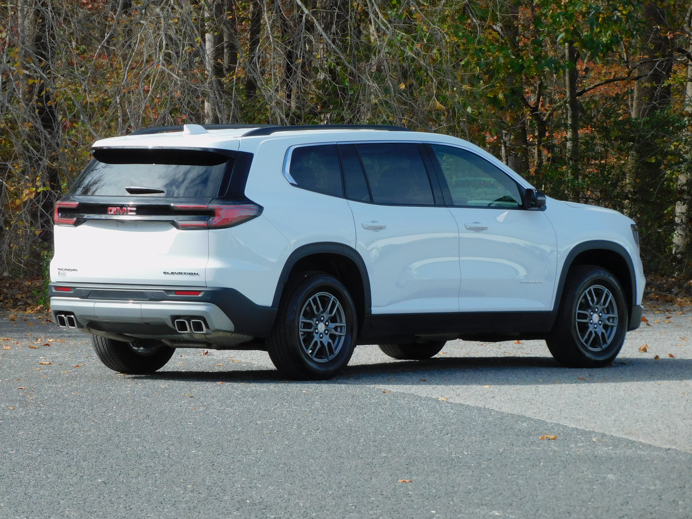 2025 Gmc Acadia Elevation photo 4