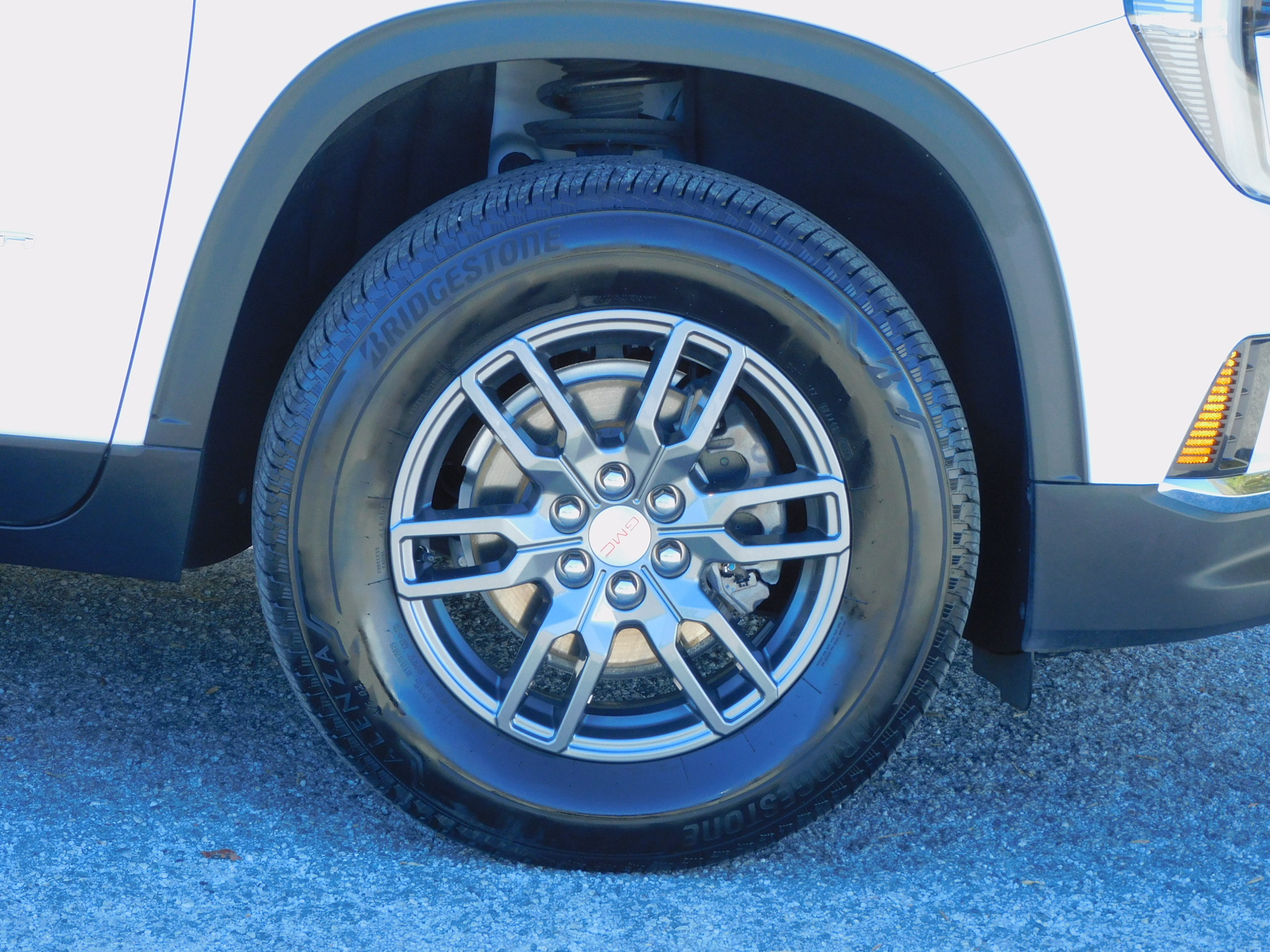 2025 Gmc Acadia Elevation photo 4