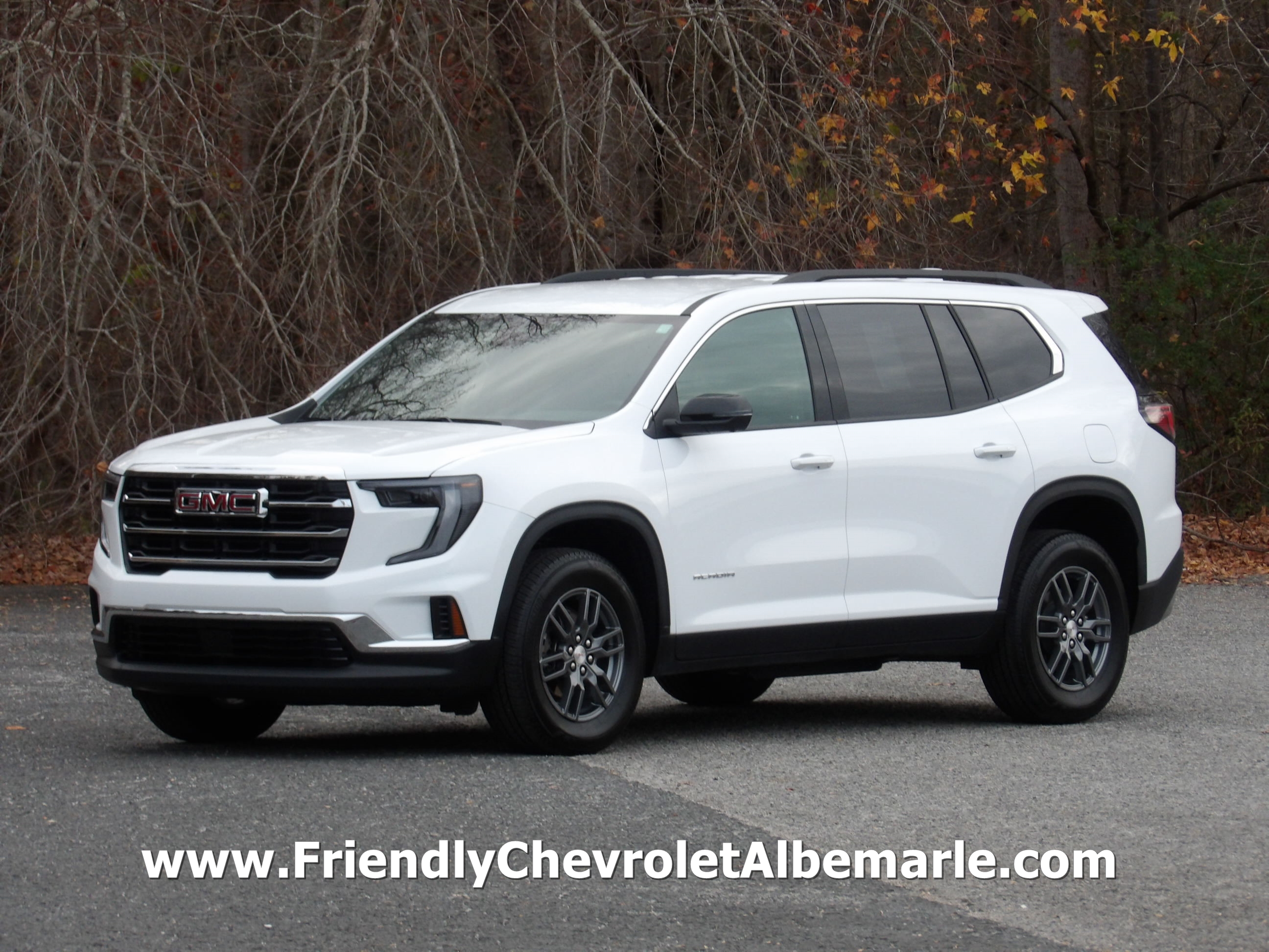 2025 GMC Acadia Elevation's photo