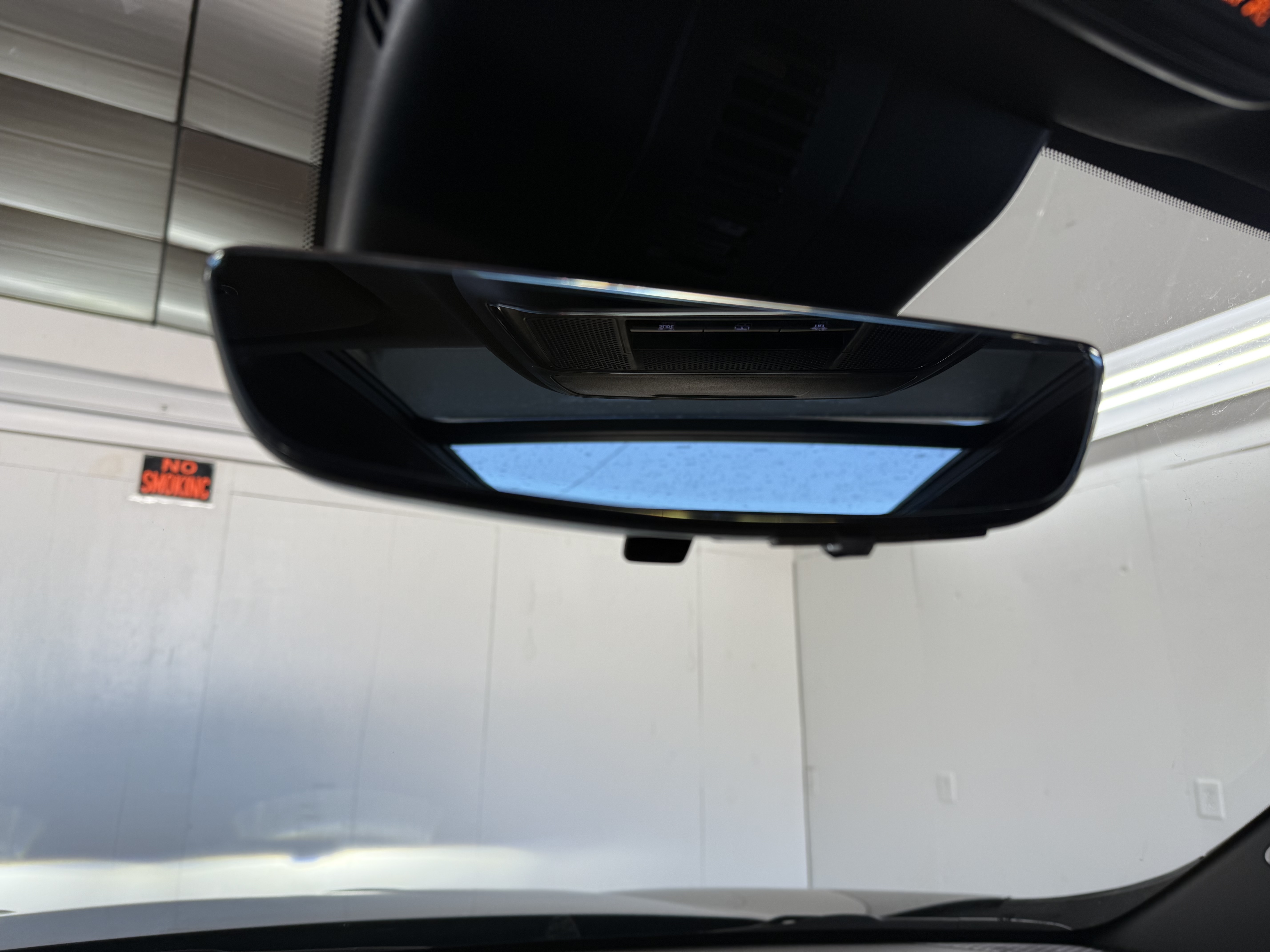 2025 GMC Acadia Denali - Photo 28