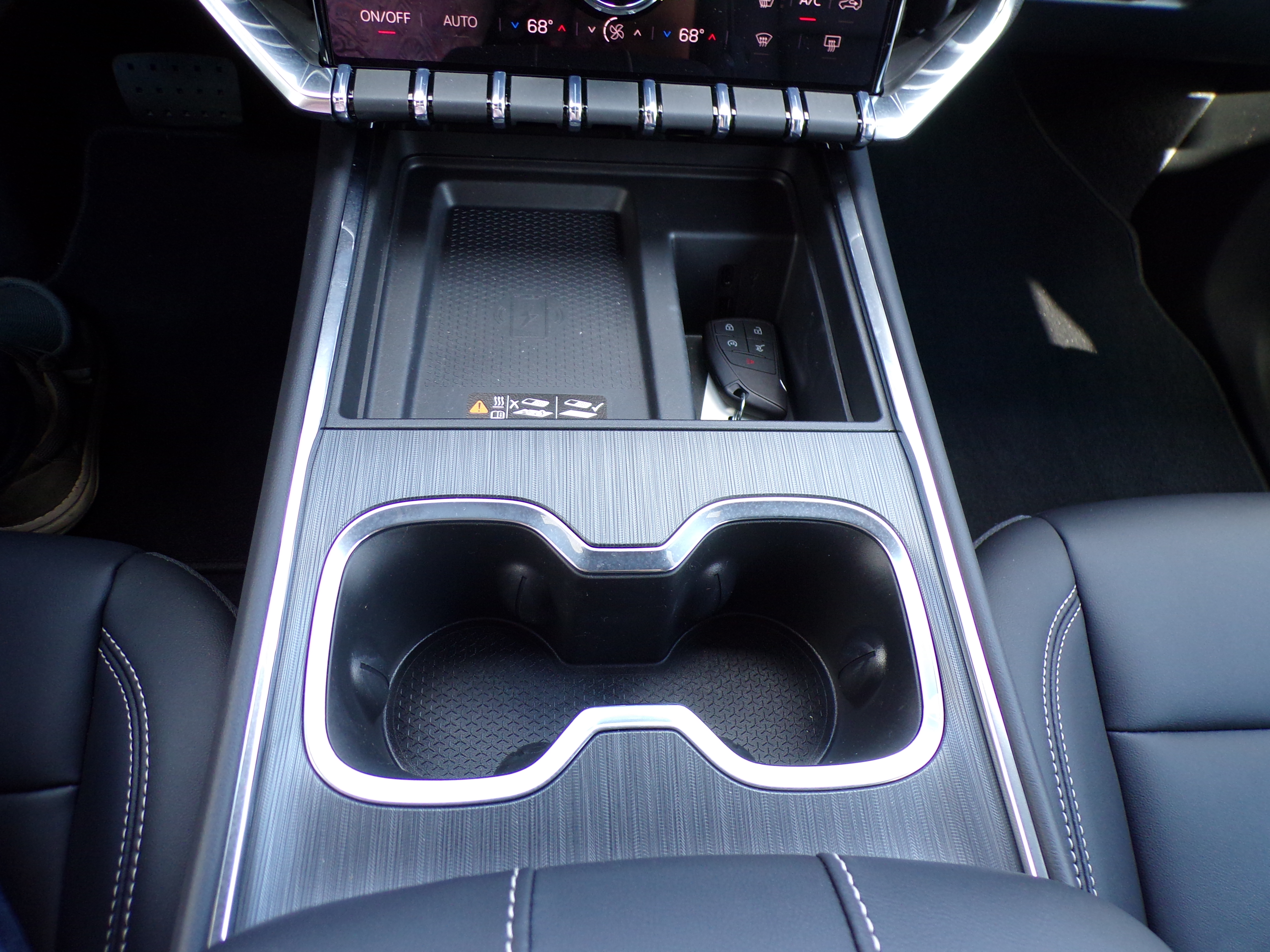 2026 GMC Acadia Elevation - Photo 25