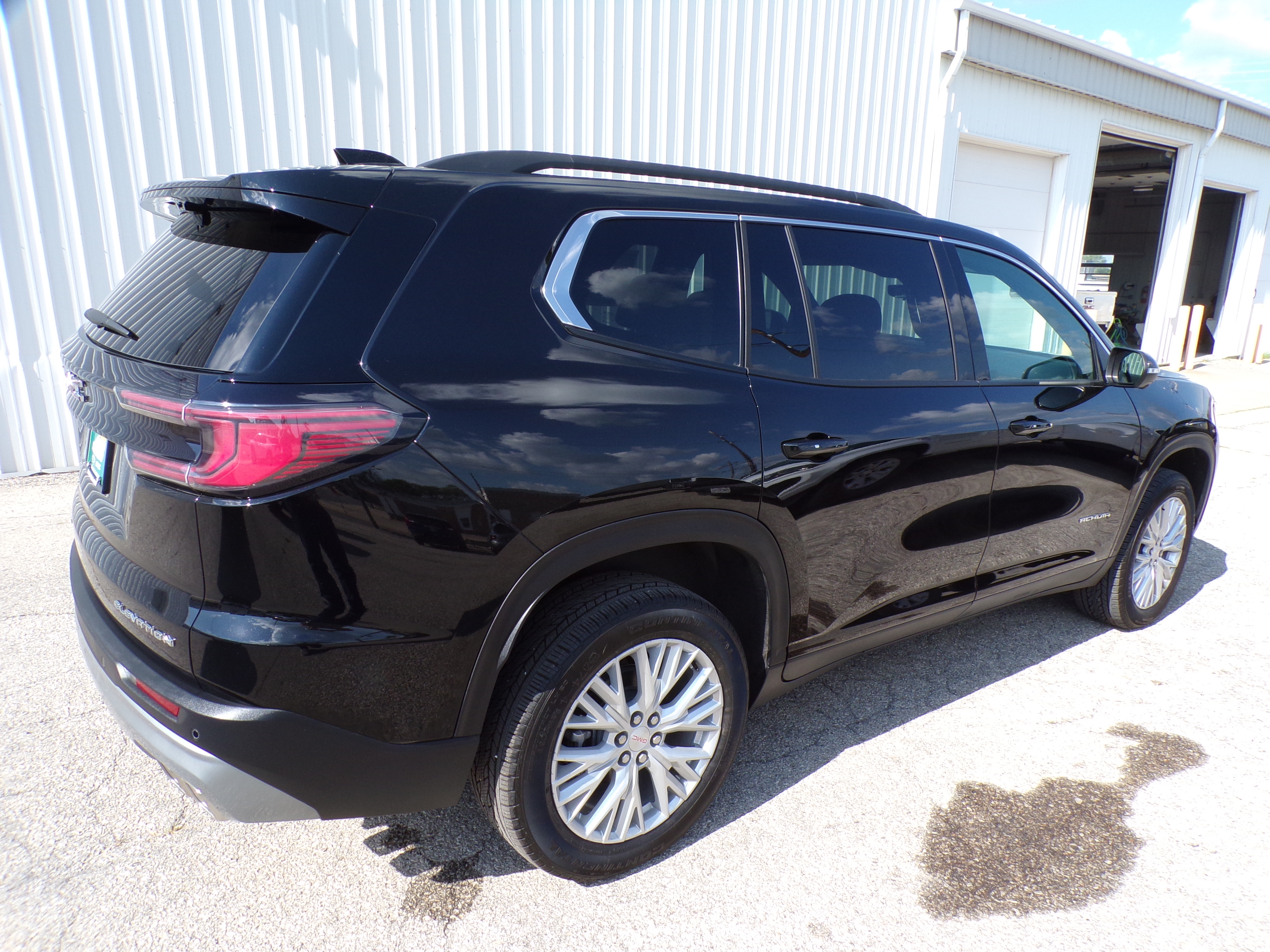 2026 GMC Acadia Elevation - Photo 8