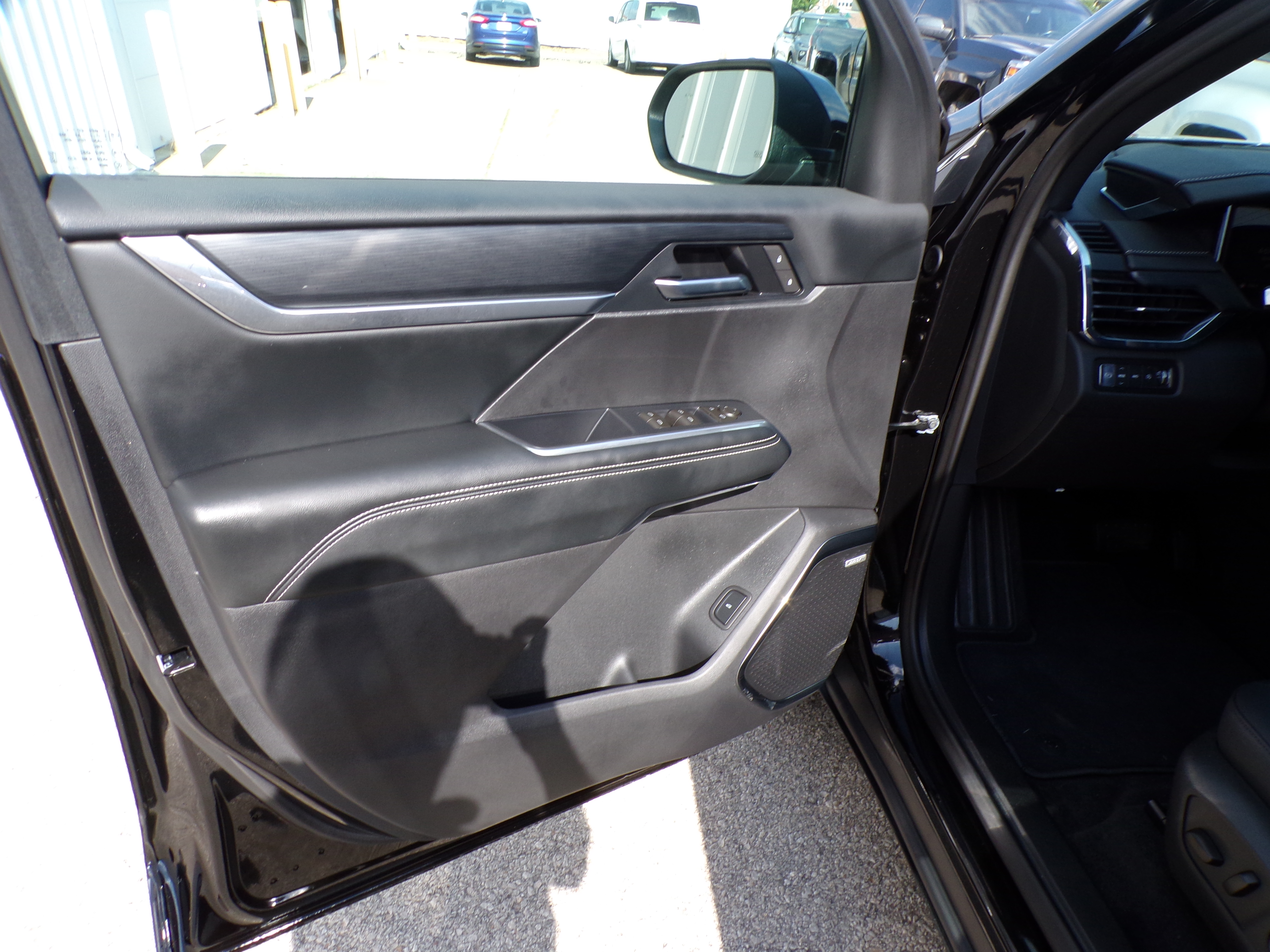 2026 GMC Acadia Elevation - Photo 16
