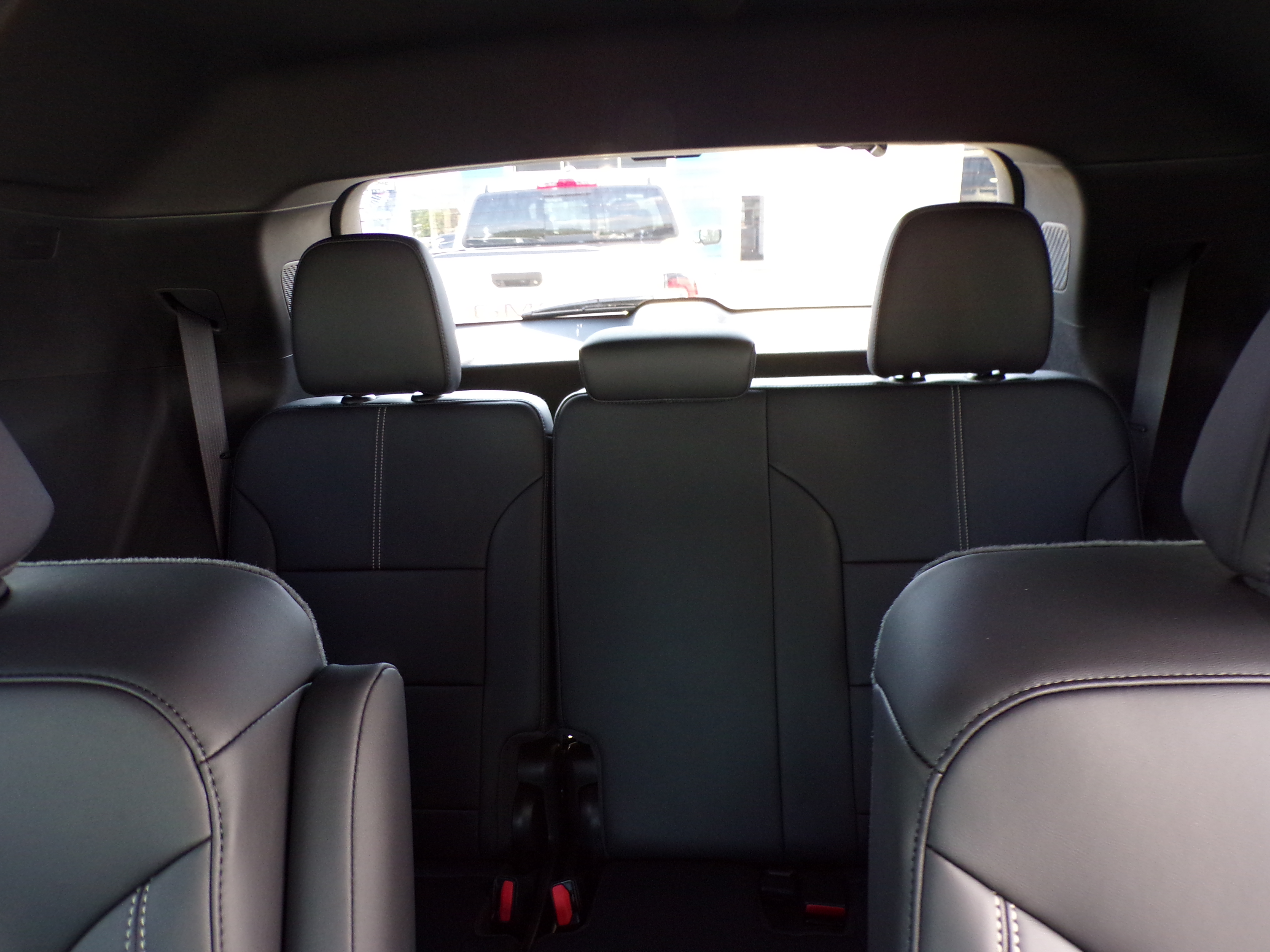 2026 GMC Acadia Elevation - Photo 14