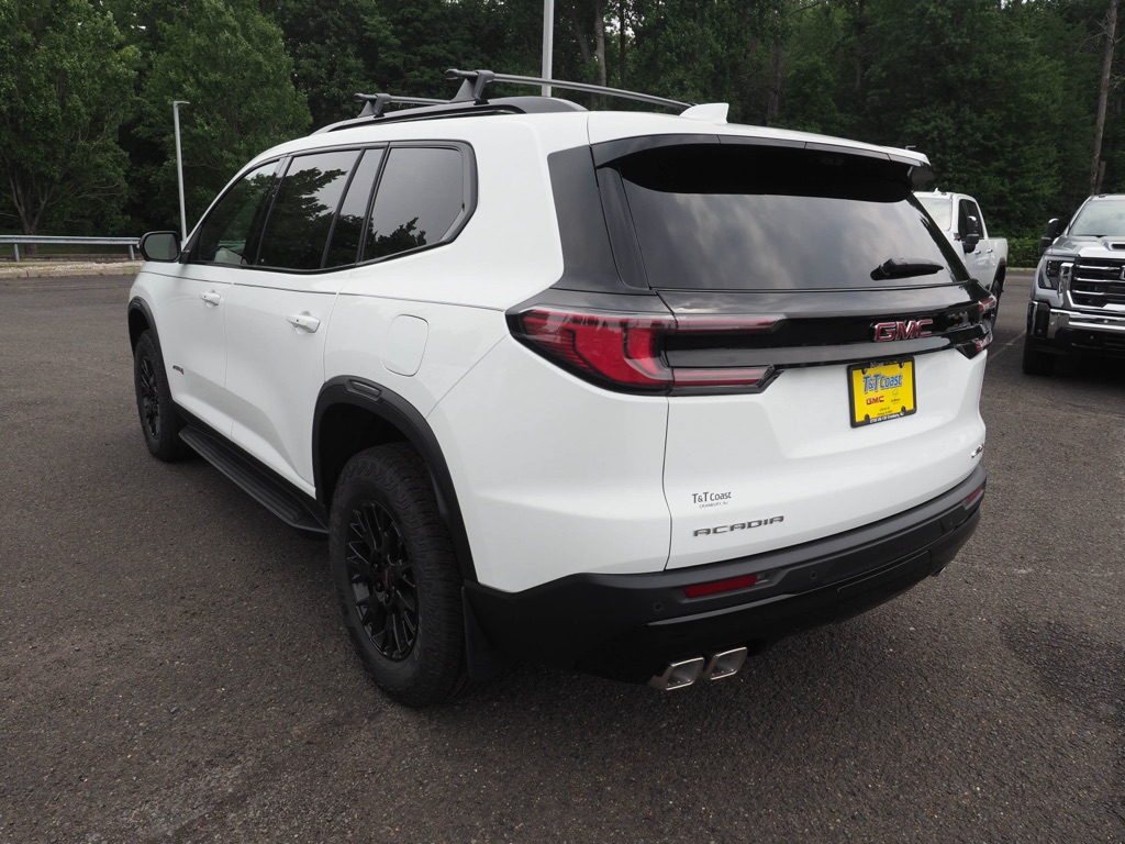 2026 GMC Acadia AT4 - Photo 9