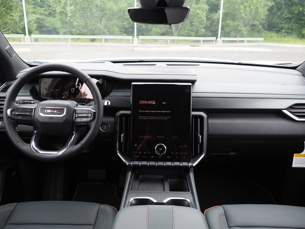2026 GMC Acadia AT4 - Photo 19