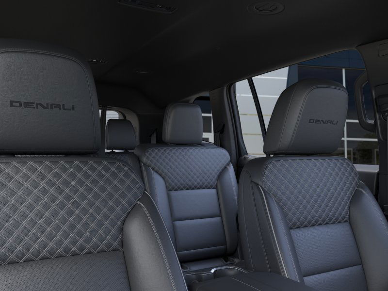 2024 GMC Acadia Denali - Photo 24