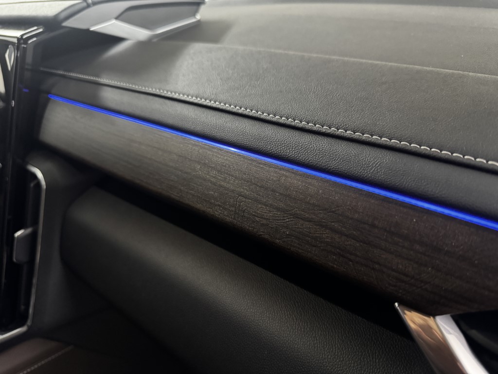 2026 GMC Acadia Denali Ultimate - Photo 73