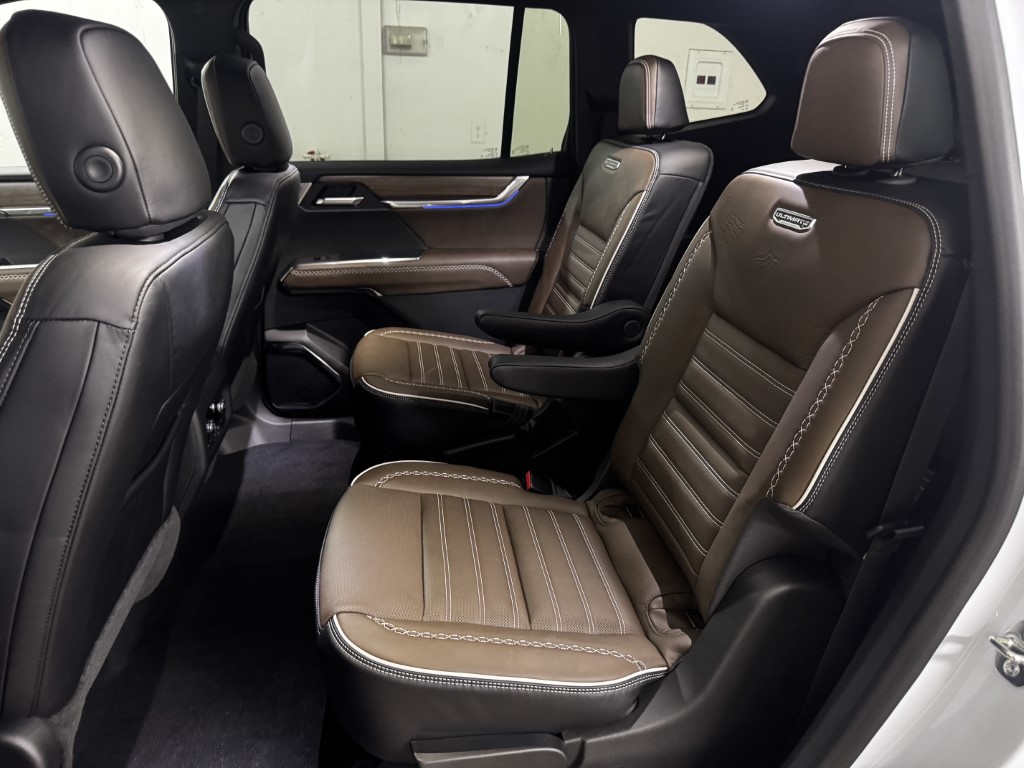 2026 GMC Acadia Denali Ultimate - Photo 53