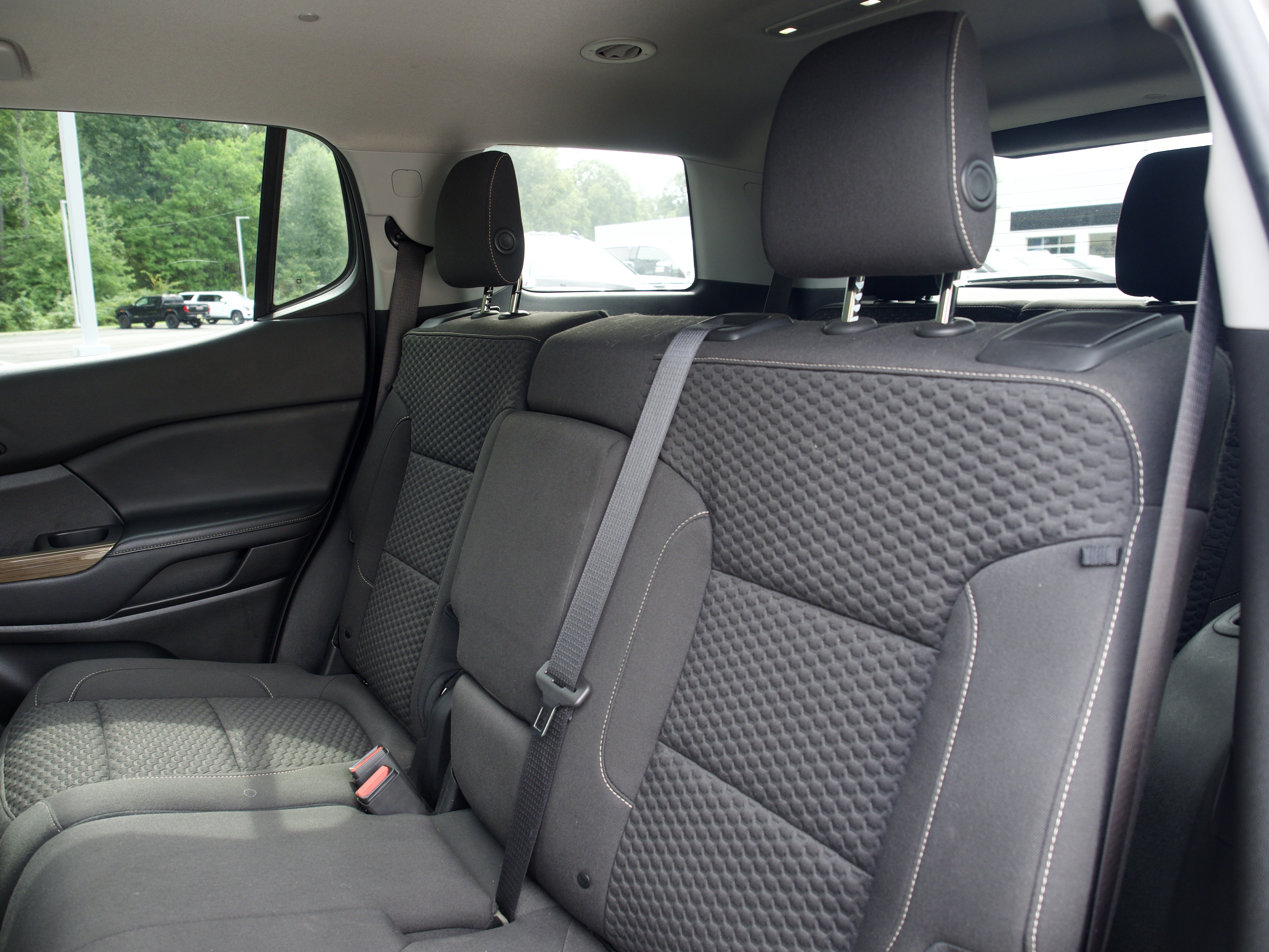 2019 GMC Acadia SLE-1 - Photo 16