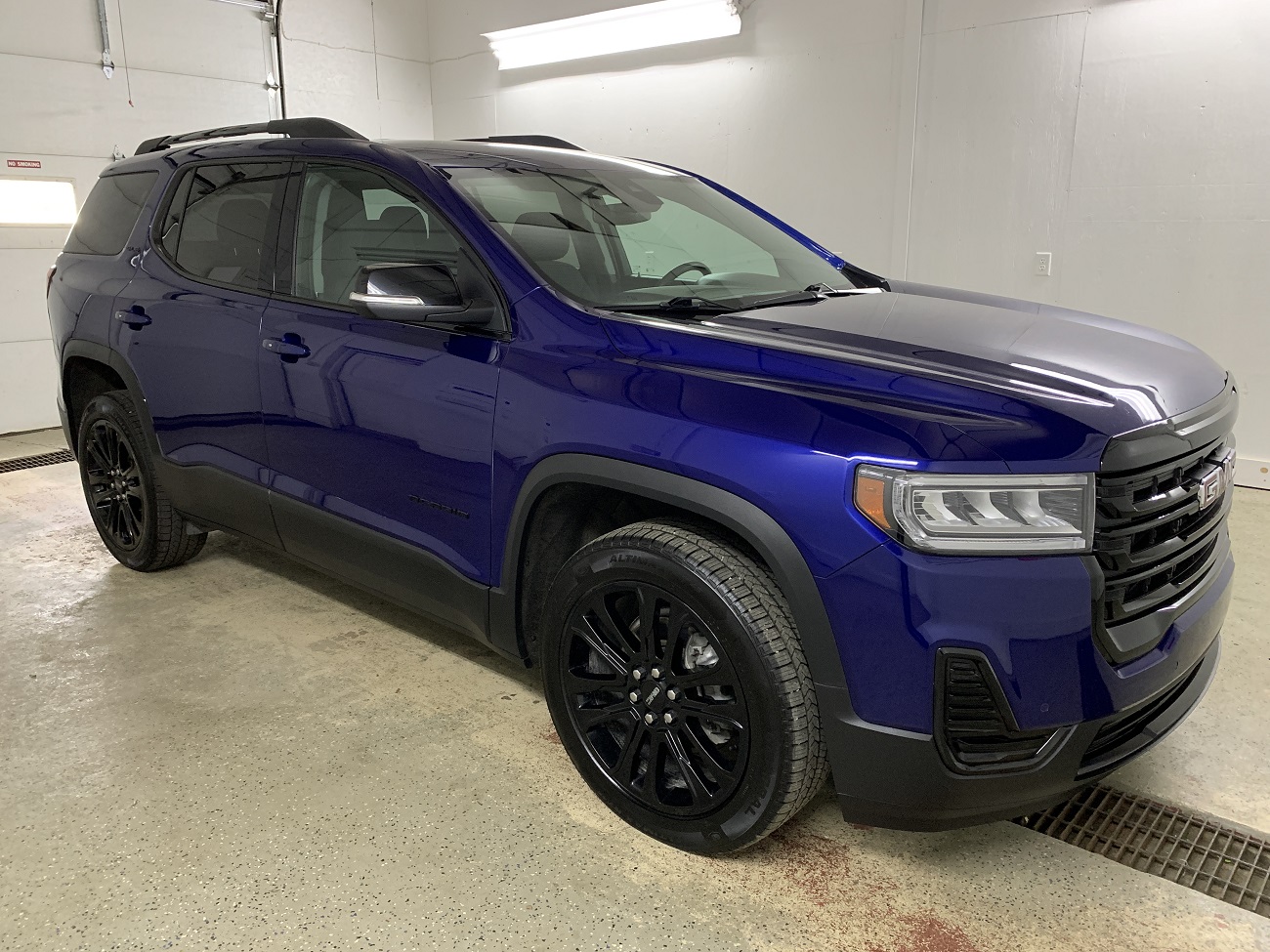 2023 GMC Acadia