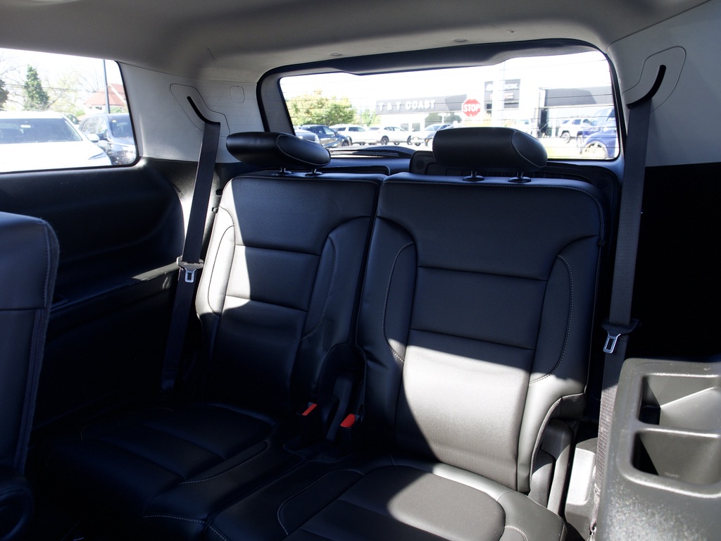 Certified Used 2018 EBONY TWILIGHT METALLIC GMC SLT image 18