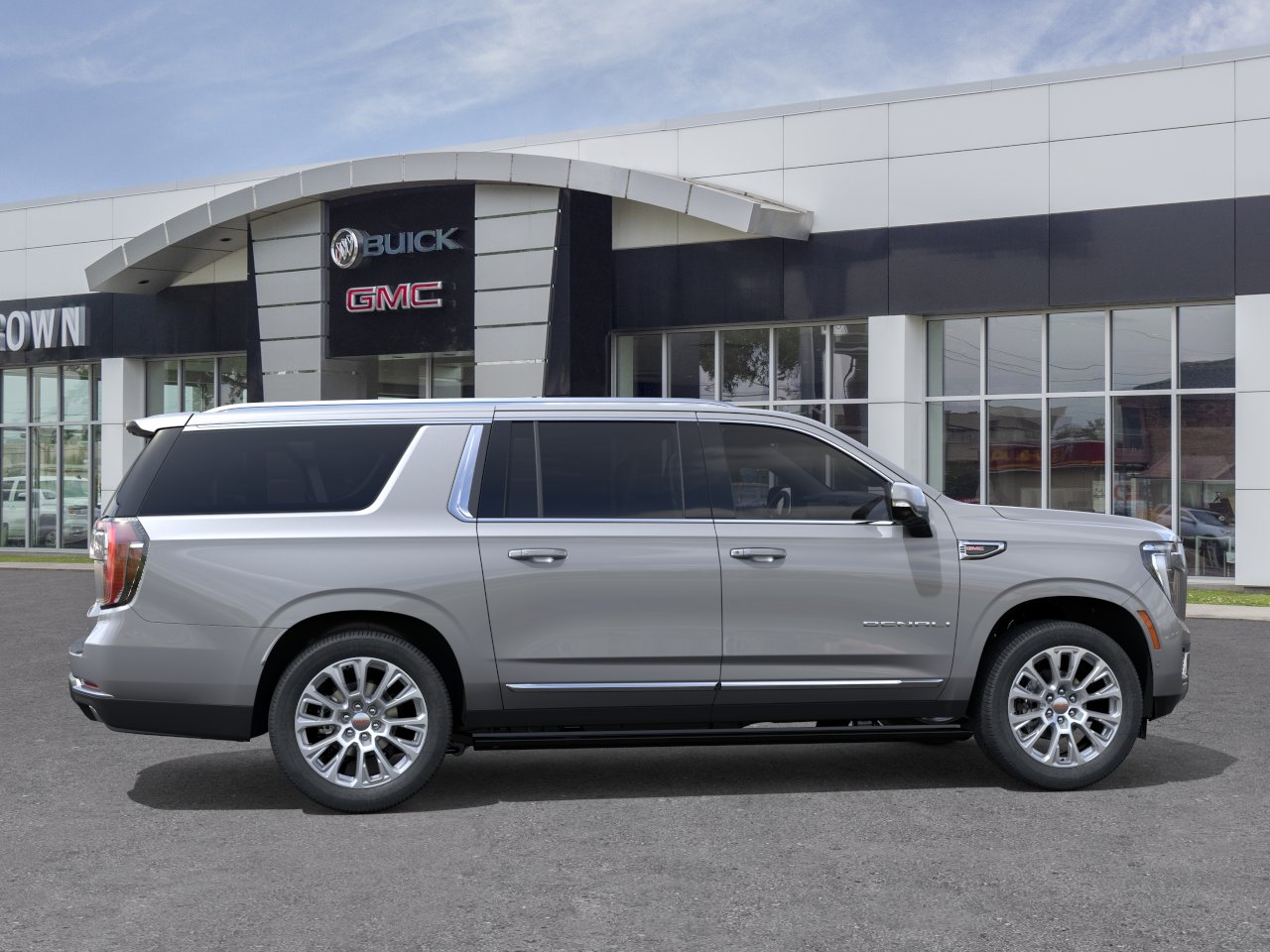 2026 GMC Yukon XL Denali - Photo 5
