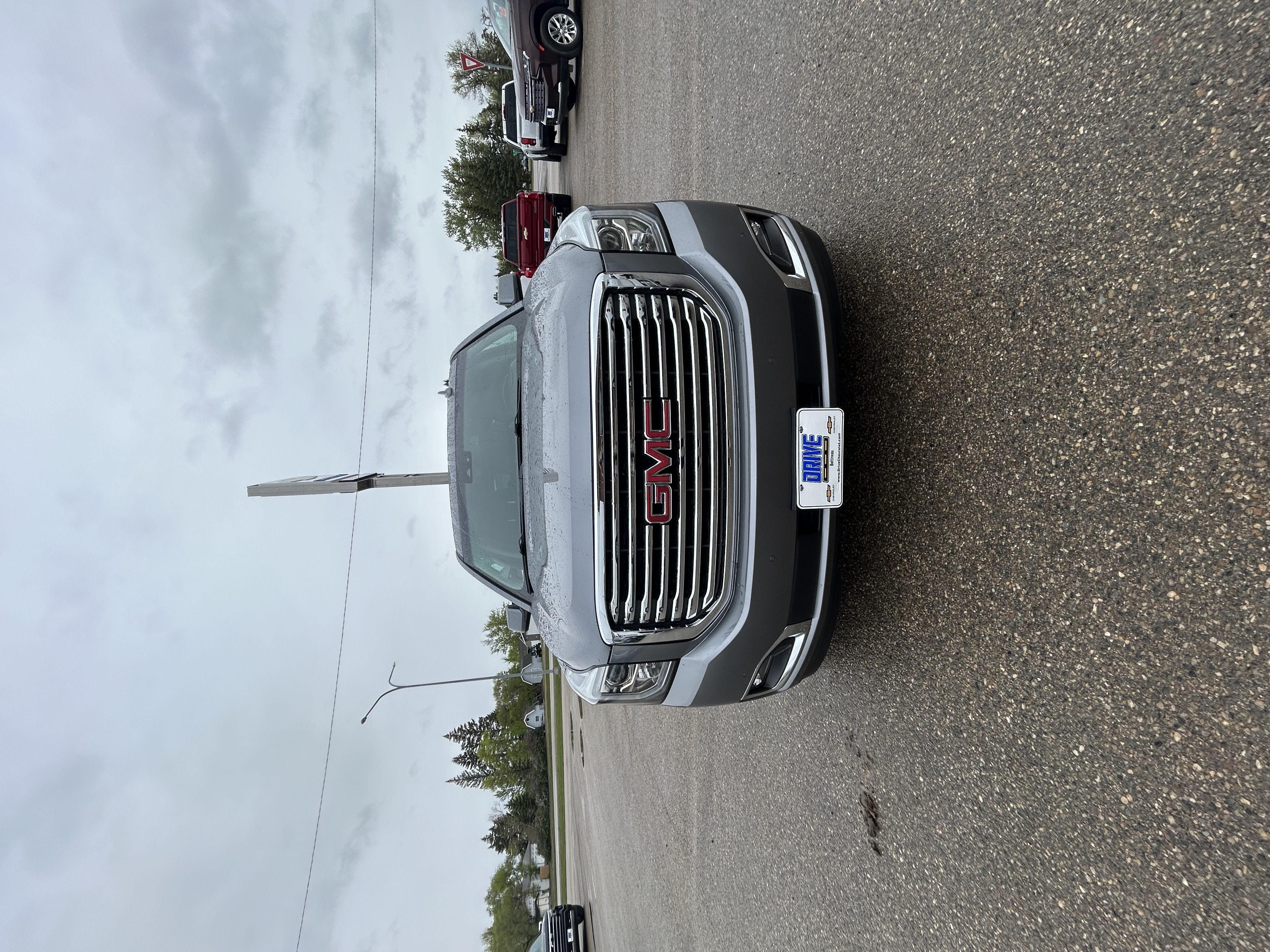 Used 2019 GMC Yukon SLT with VIN 1GKS2BKC7KR338861 for sale in Bottineau, ND