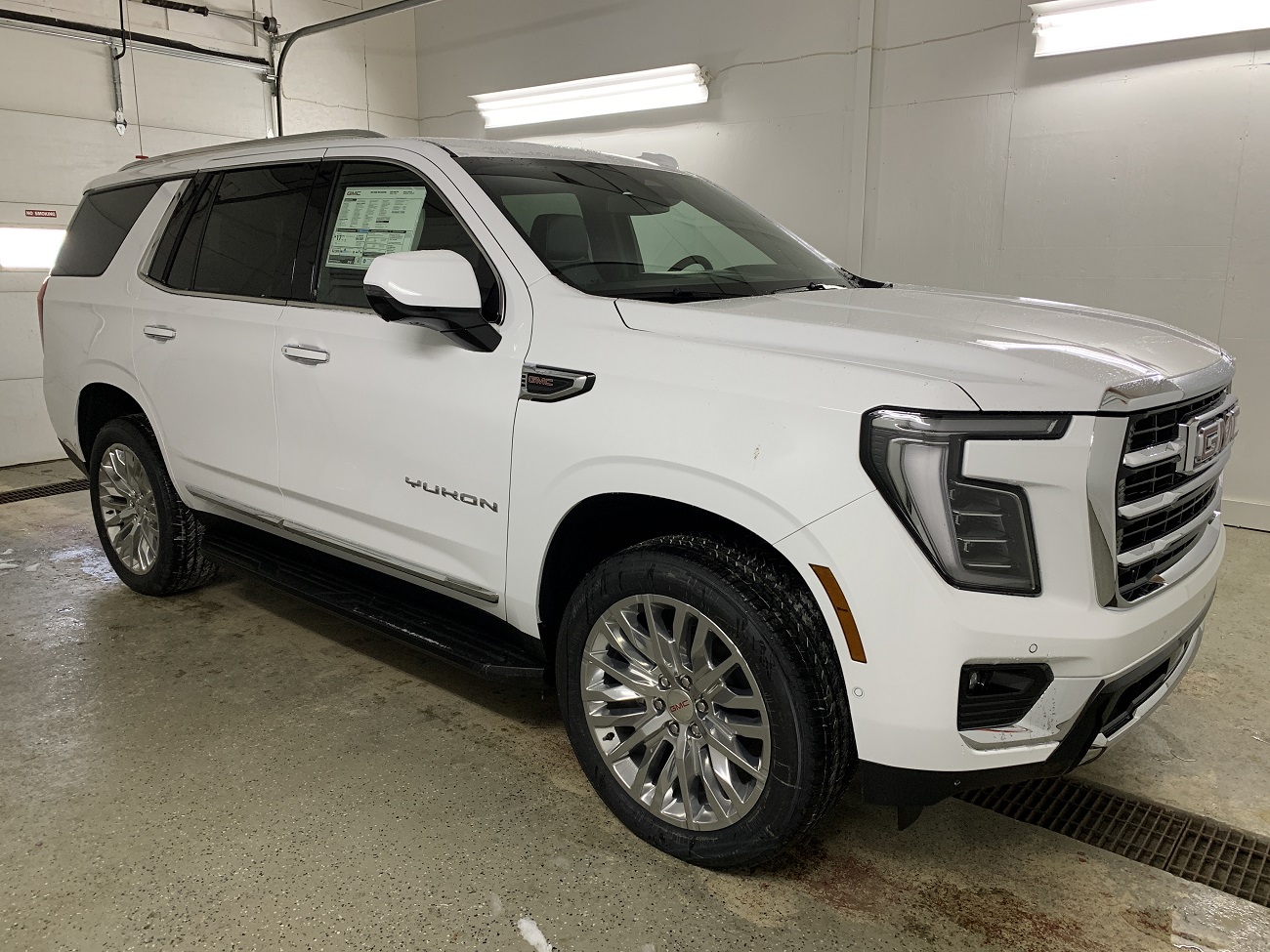 2026 GMC Yukon Elevation's photo