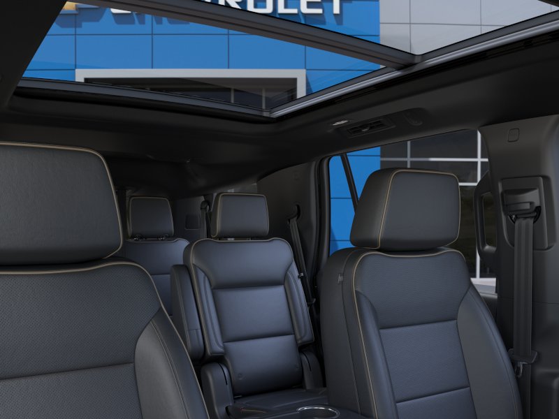 New 2027 Summit White GMC Elevation image 48