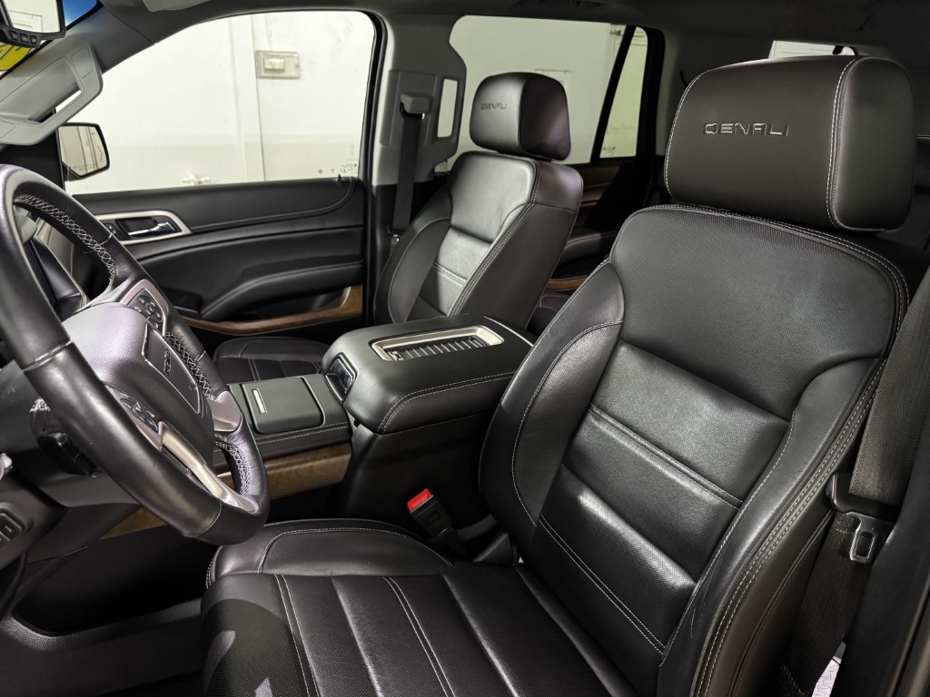 2019 GMC Yukon Denali - Photo 22
