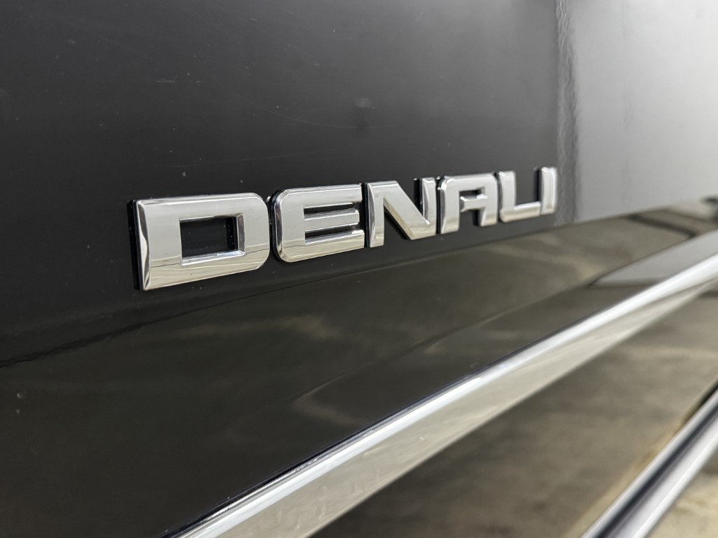 2019 GMC Yukon Denali - Photo 6