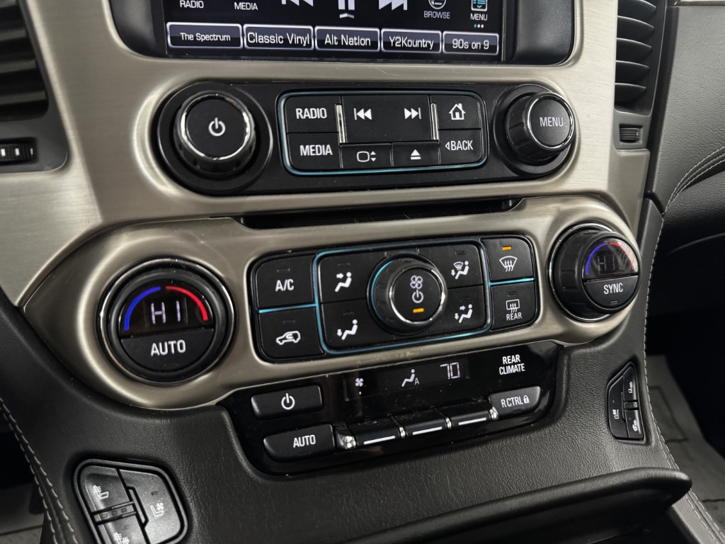 2019 GMC Yukon Denali - Photo 38