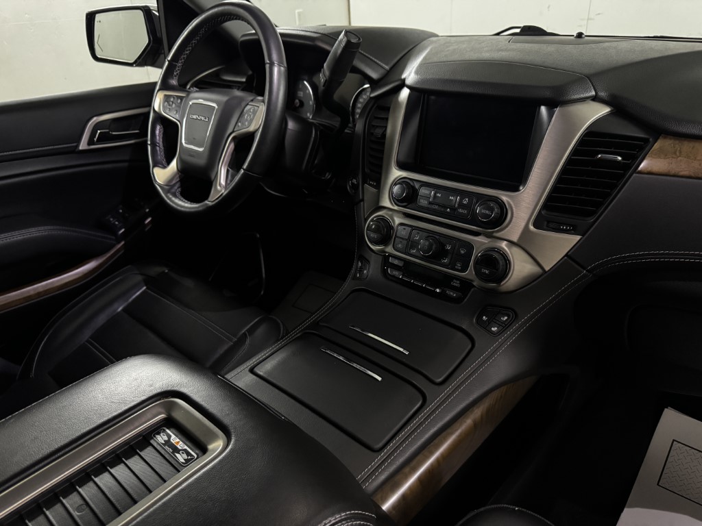 2019 GMC Yukon Denali - Photo 86
