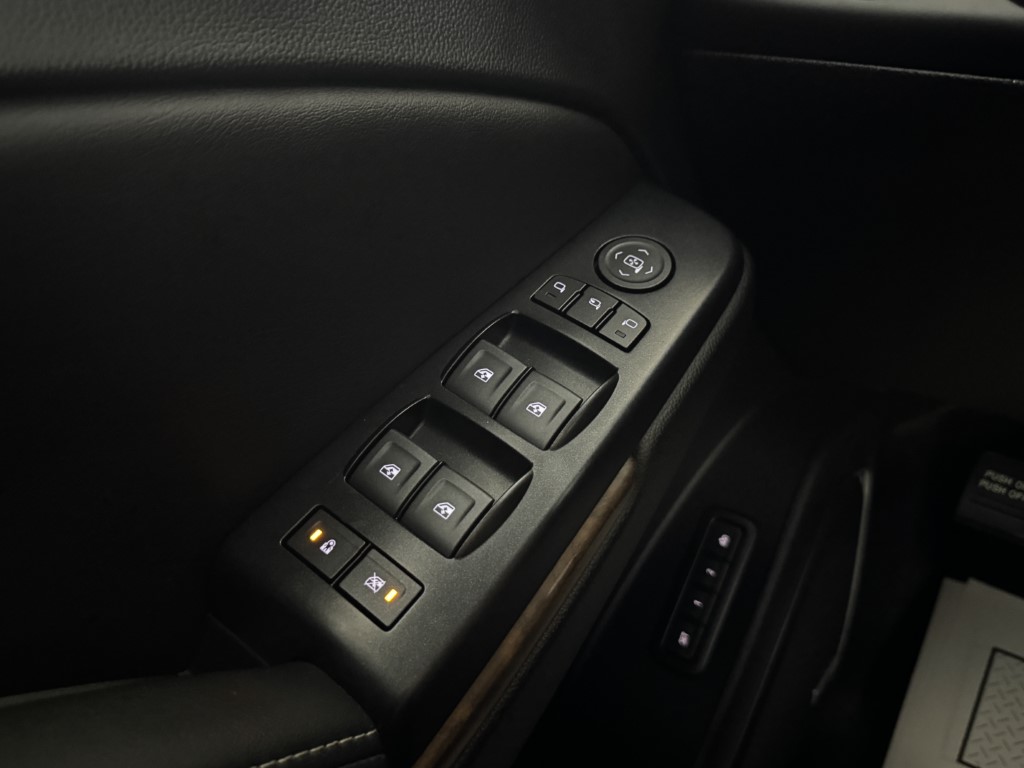2019 GMC Yukon Denali - Photo 44