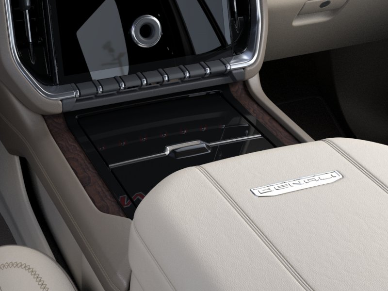 2026 GMC Yukon Denali - Photo 23