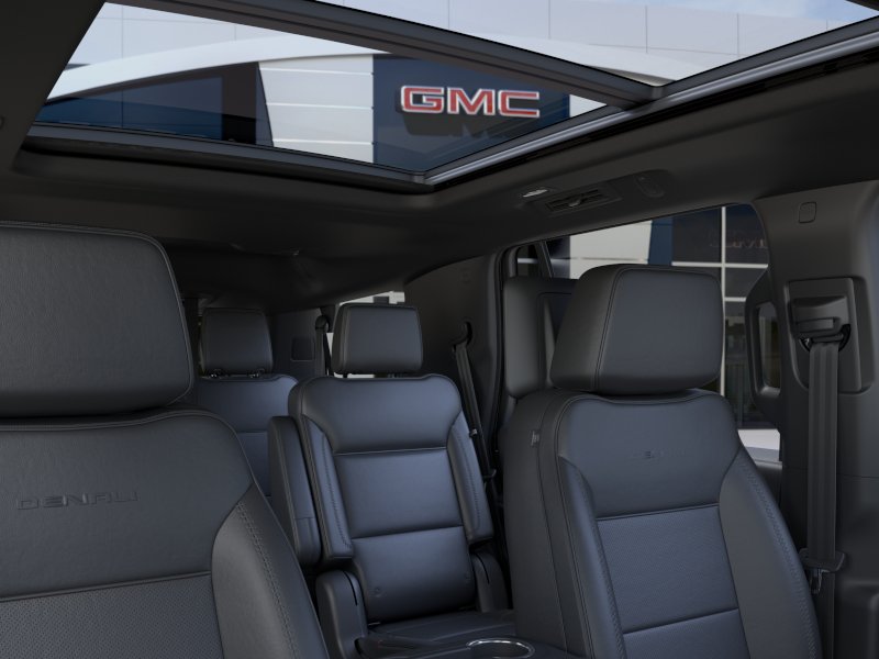 2026 GMC Yukon Denali - Photo 24