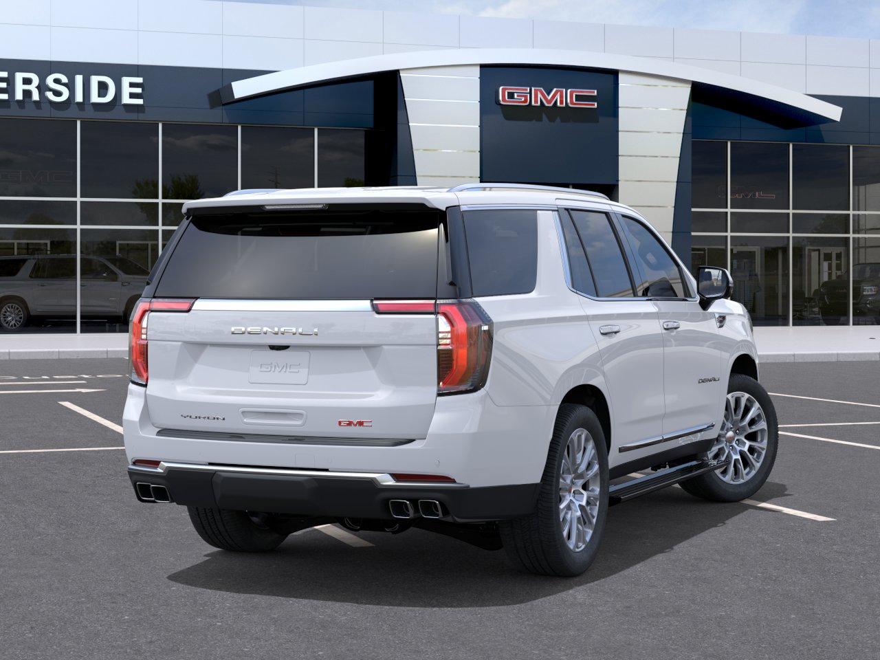 2026 GMC Yukon Denali - Photo 4