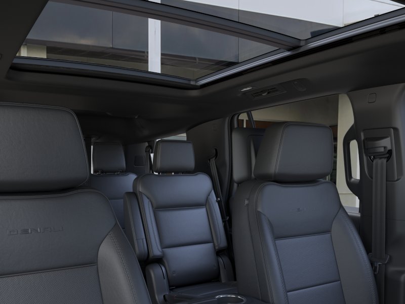 2026 GMC Yukon Denali - Photo 24