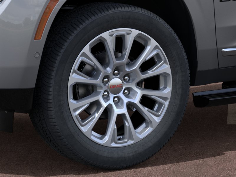 2026 GMC Yukon Denali - Photo 33
