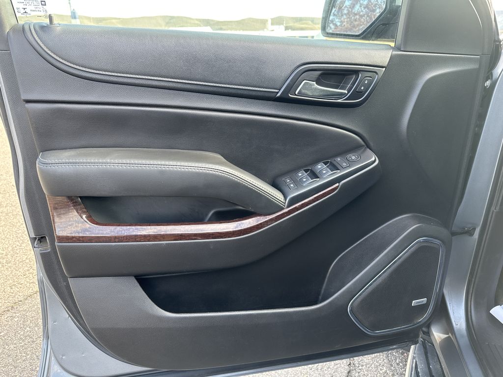 2018 Gmc Yukon XL SLE photo 6