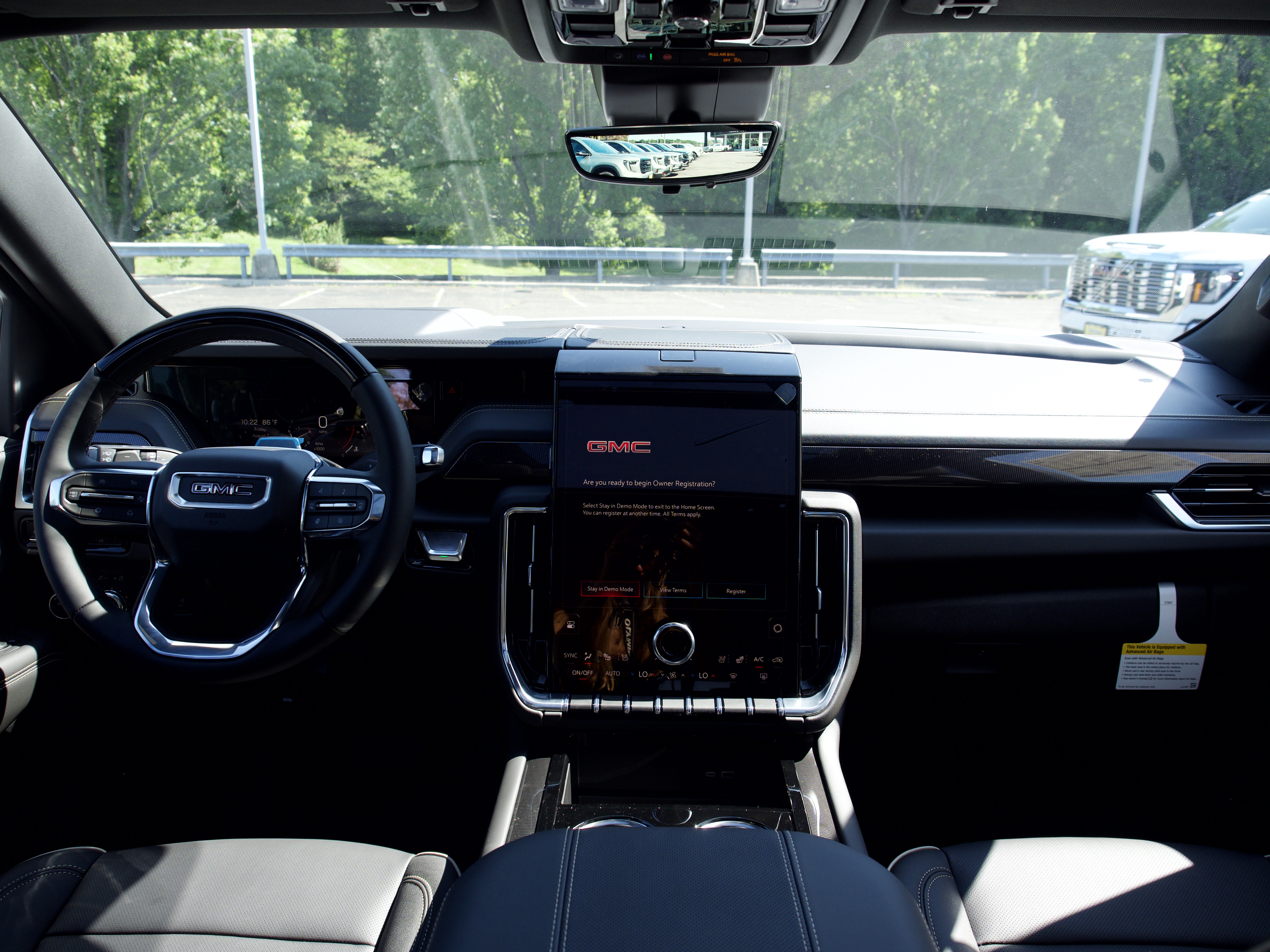 2026 GMC Yukon XL Elevation - Photo 18