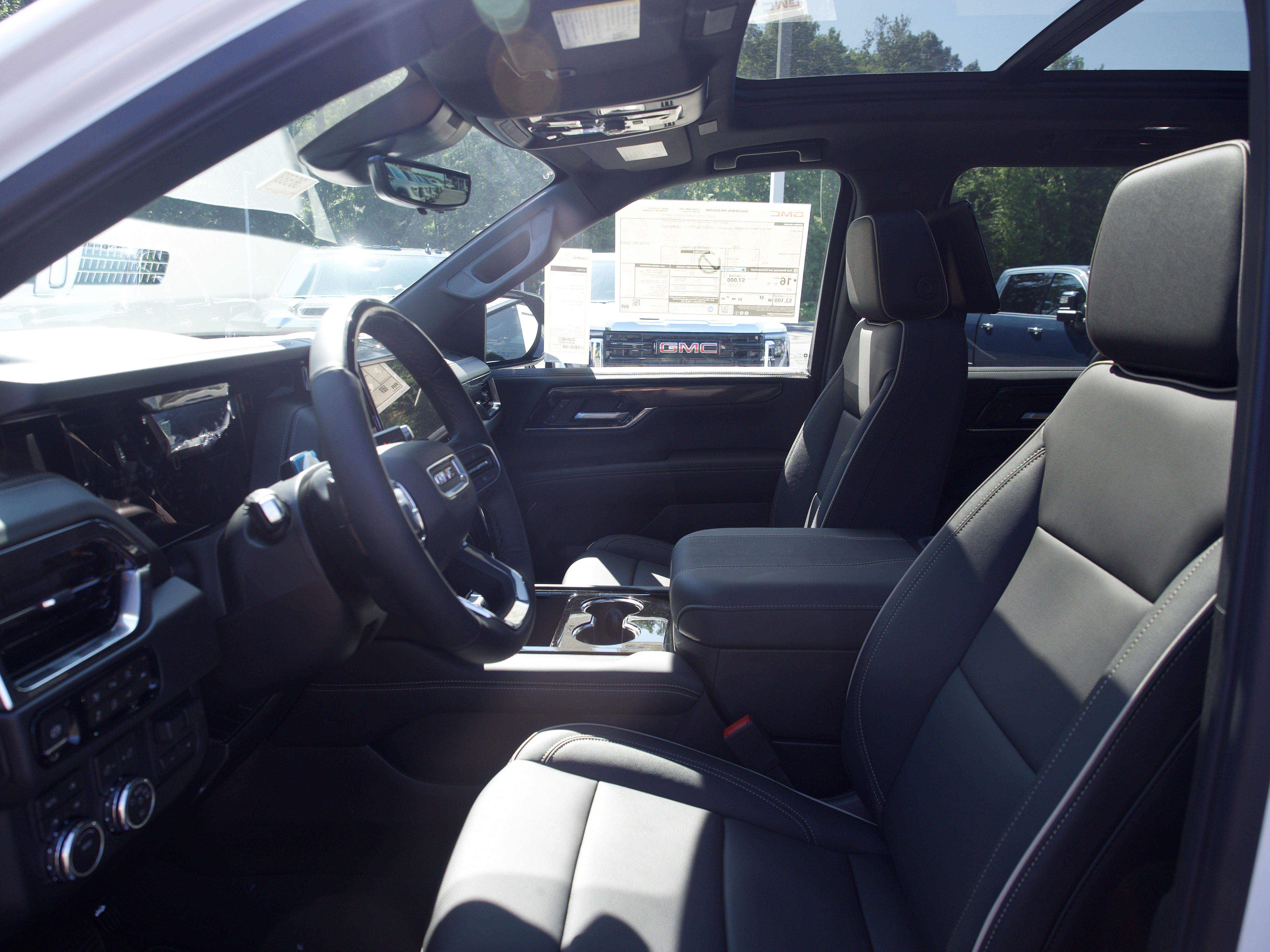 2026 GMC Yukon XL Elevation - Photo 10