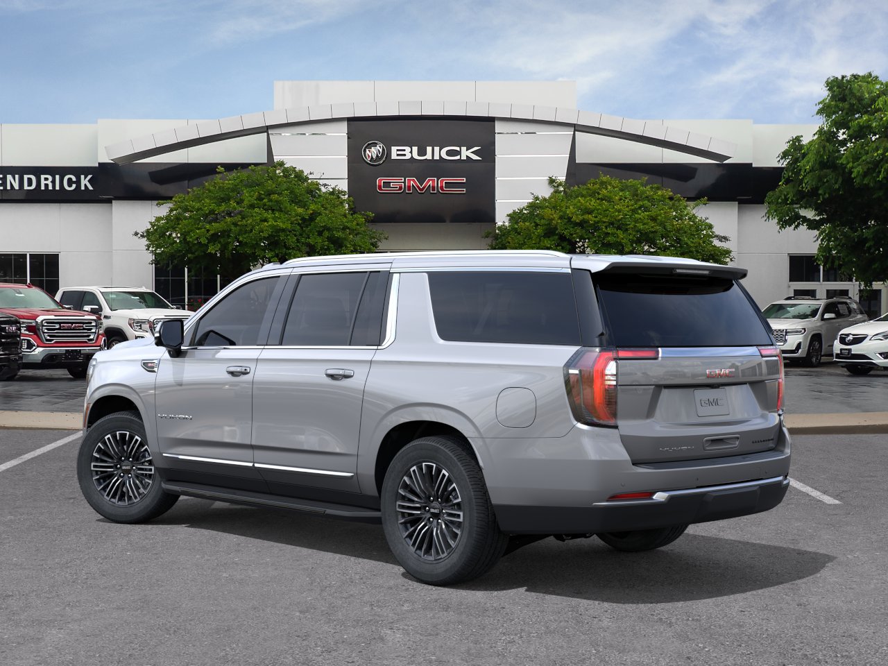 New 2026 Sterling Metallic GMC Elevation image 28
