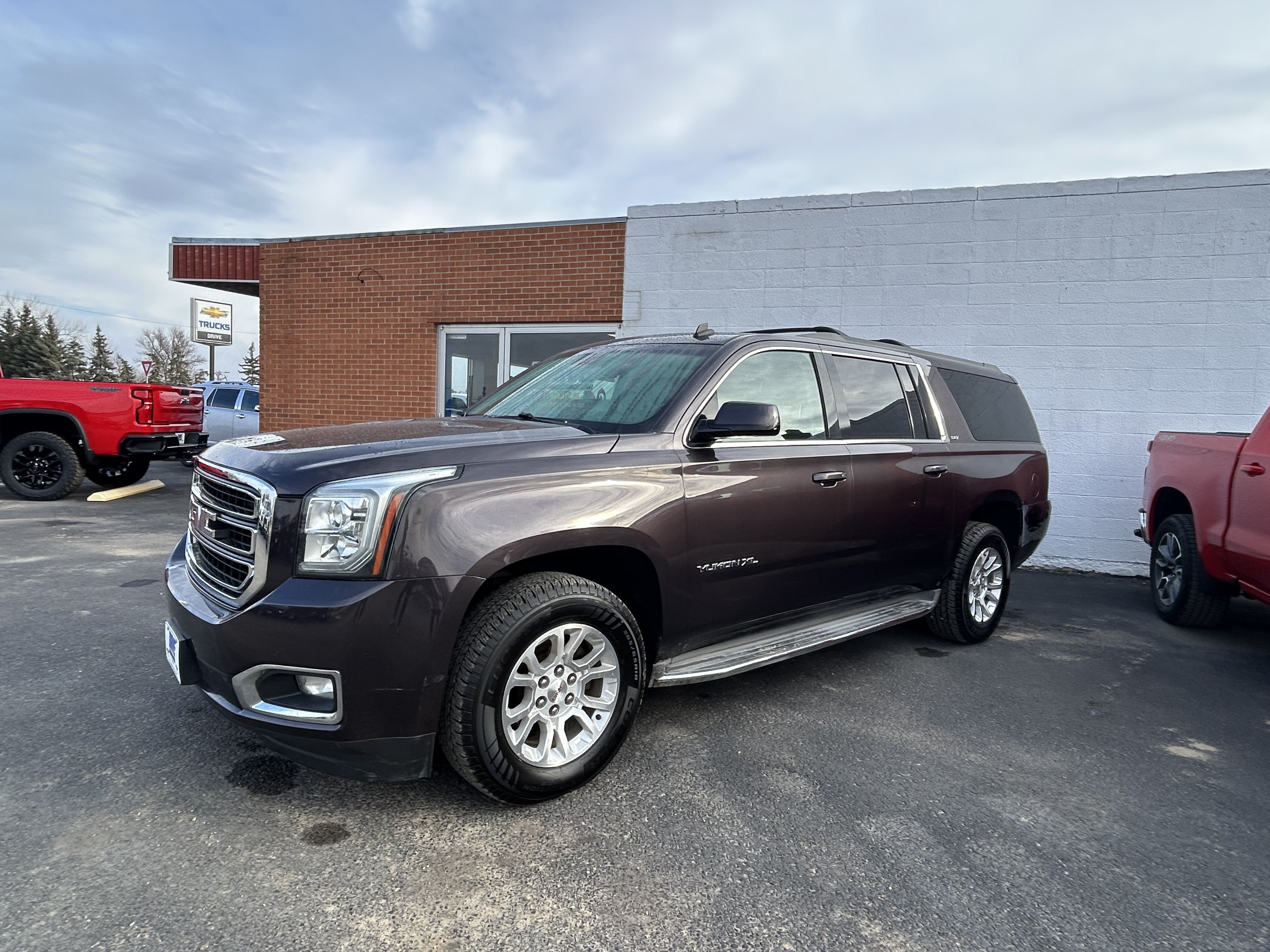 2015 GMC Yukon XL SLT's photo