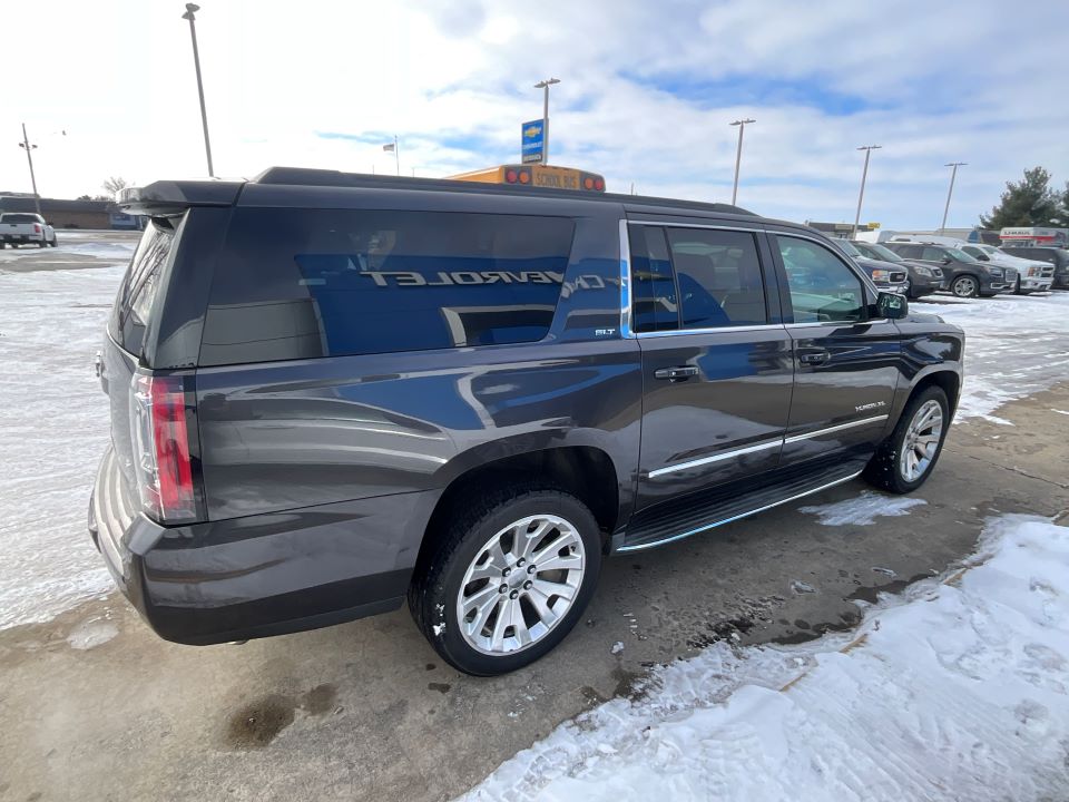 Used 2015 GMC Yukon XL SLT with VIN 1GKS2HKC5FR145455 for sale in Fairbury, IL