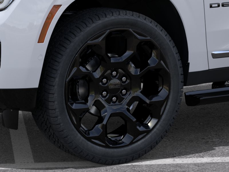 2026 GMC Yukon XL Denali - Photo 9