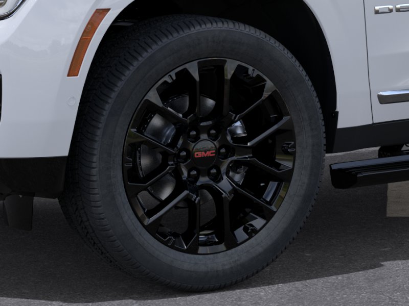2026 GMC Yukon XL Denali - Photo 9