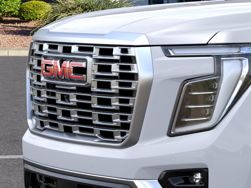 2026 GMC Yukon XL Denali - Photo 13