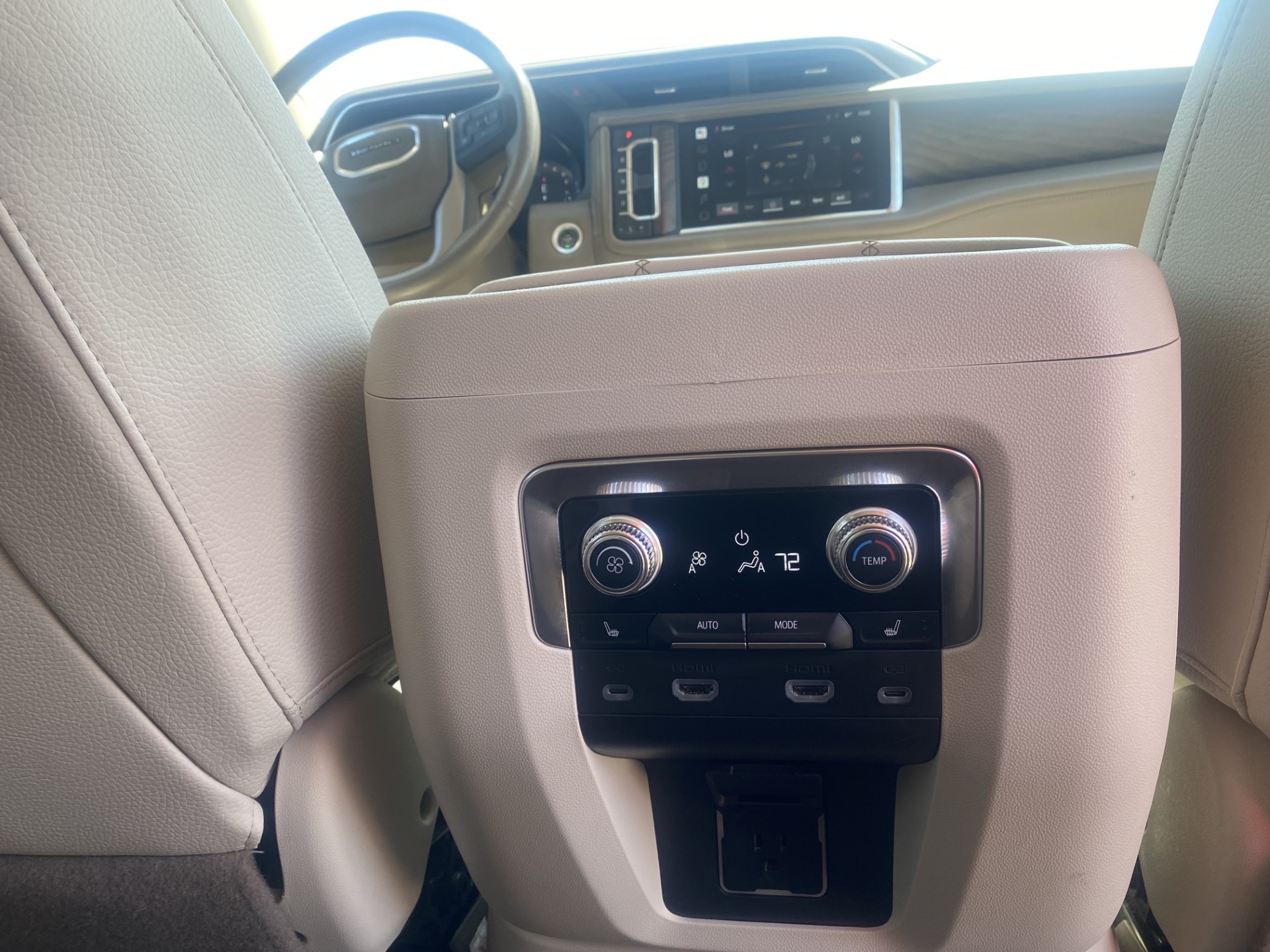 Used 2022 PEARL BEIGE METALLIC GMC Denali image 27