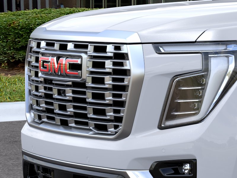 2026 GMC Yukon XL Denali - Photo 13