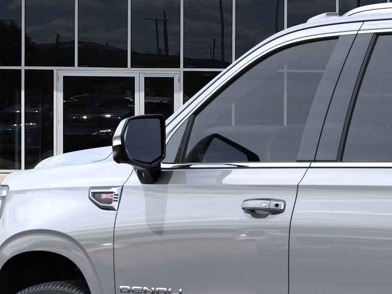 2026 GMC Yukon XL Denali - Photo 12