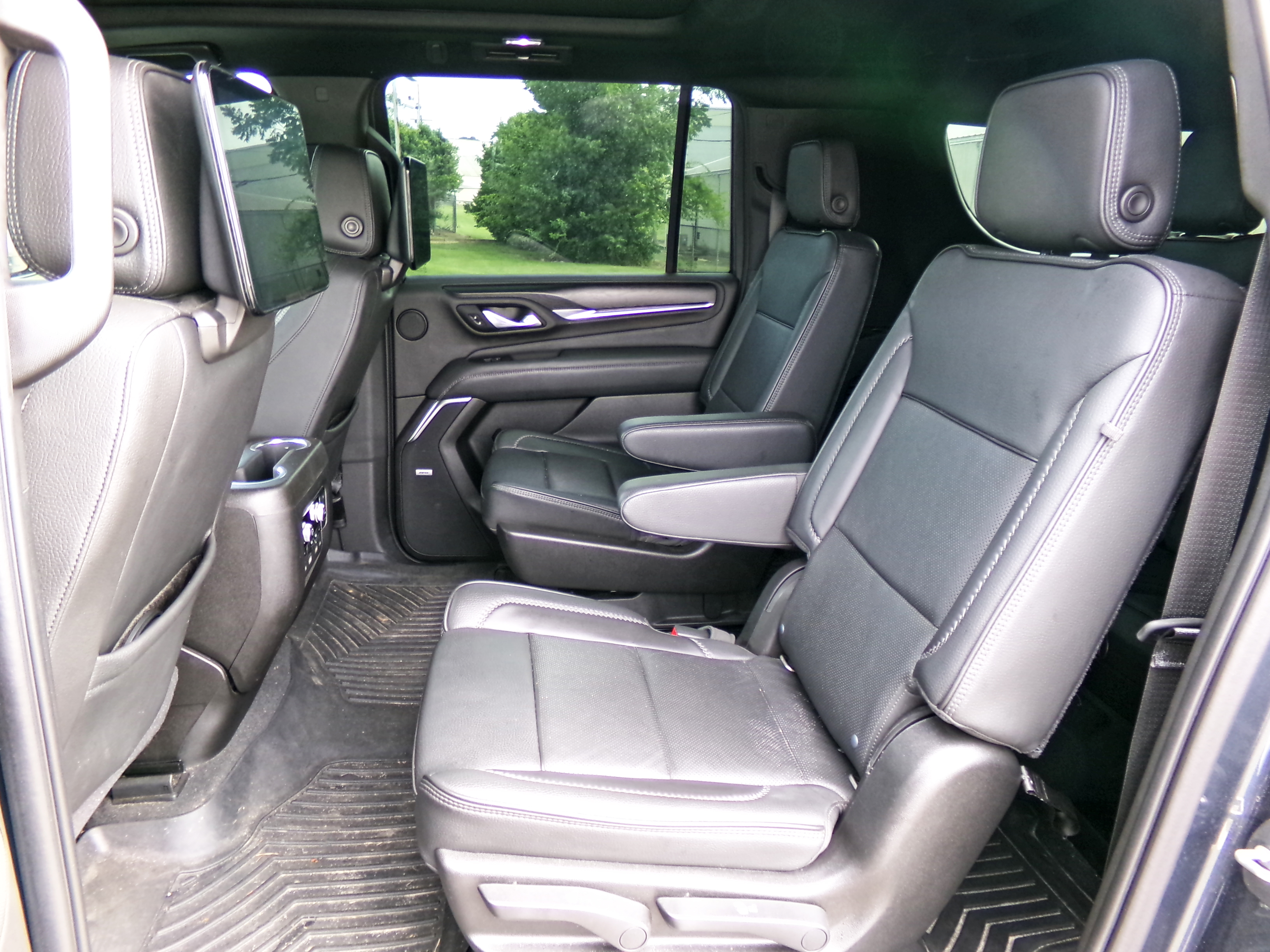 Used 2021 DARK SKY METALLIC GMC Denali image 14