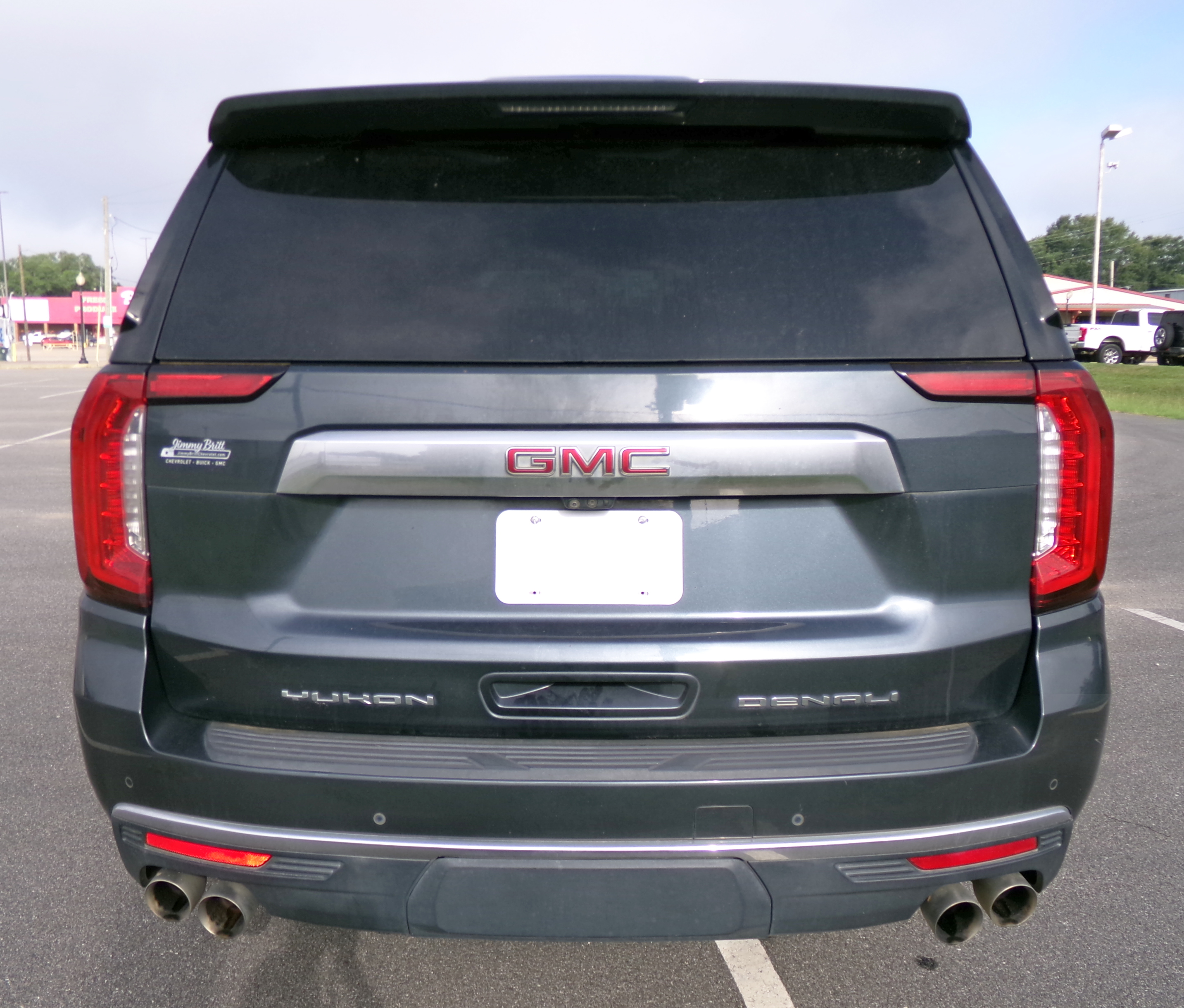 Used 2021 DARK SKY METALLIC GMC Denali image 4