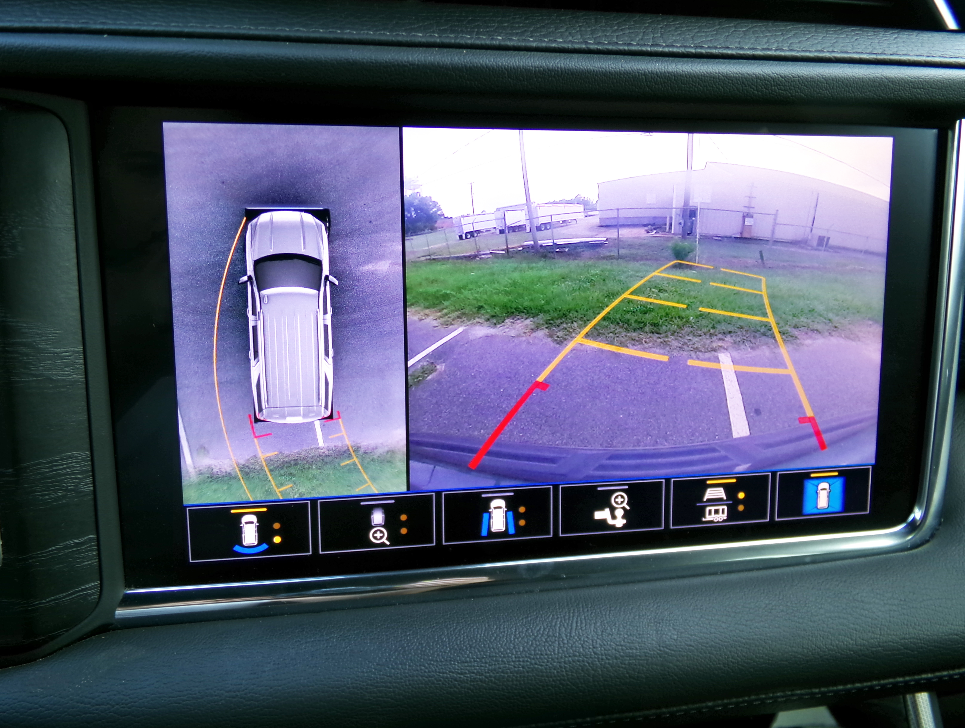 Used 2021 DARK SKY METALLIC GMC Denali image 11