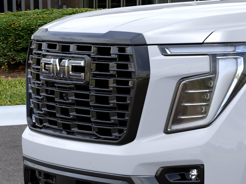 2026 GMC Yukon XL Denali Ultimate - Photo 13